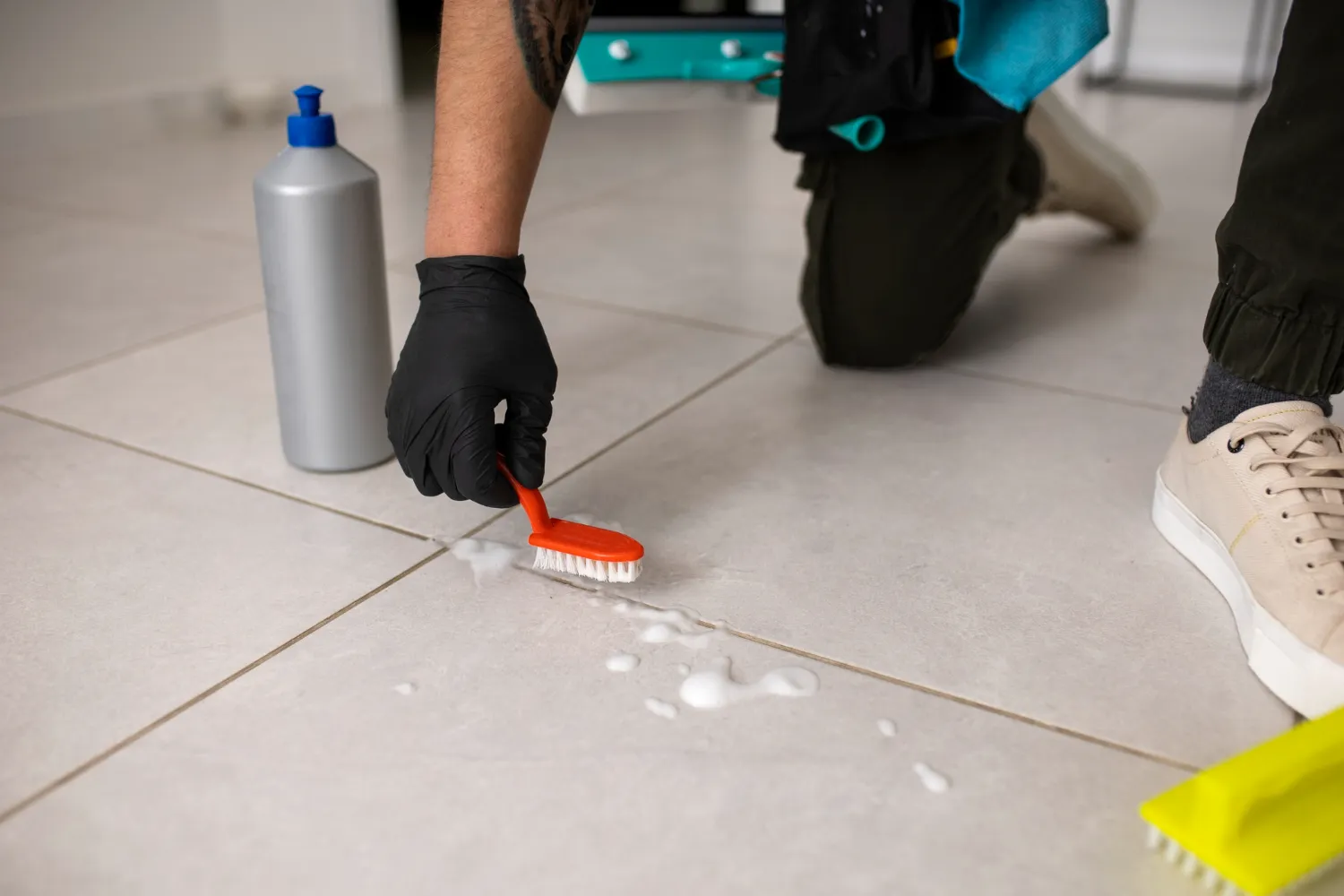 Clean Grout Lines